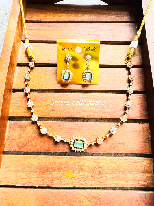 Kavya - Stone Necklace