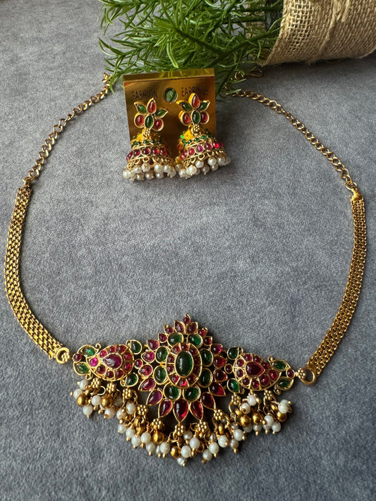 Raga- Motif Choker