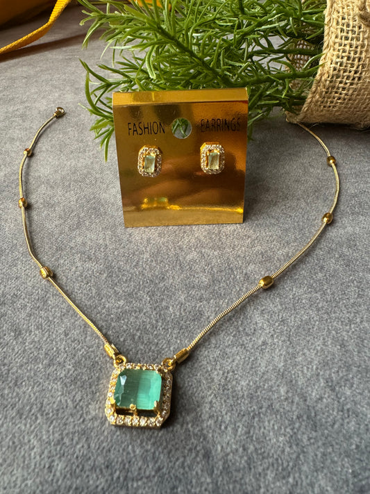 Vajra - pastel Green Ad stone Necklace