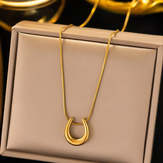 U world necklace
